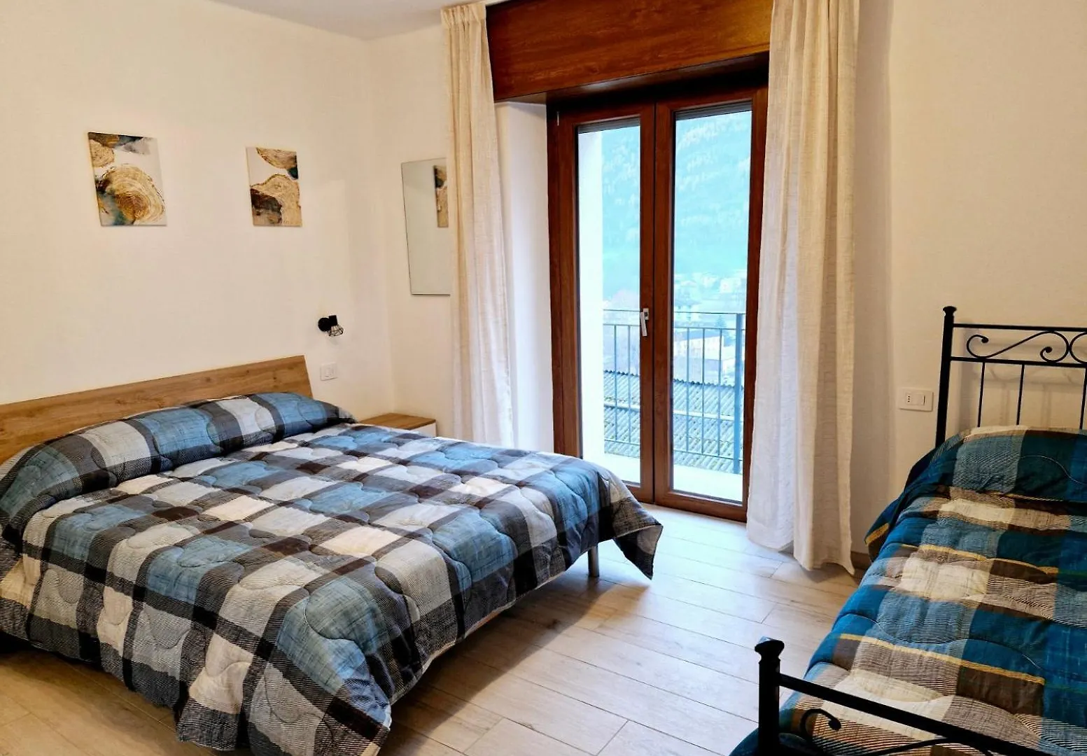 Quigna 29 Lägenhet Tresenda Italien
